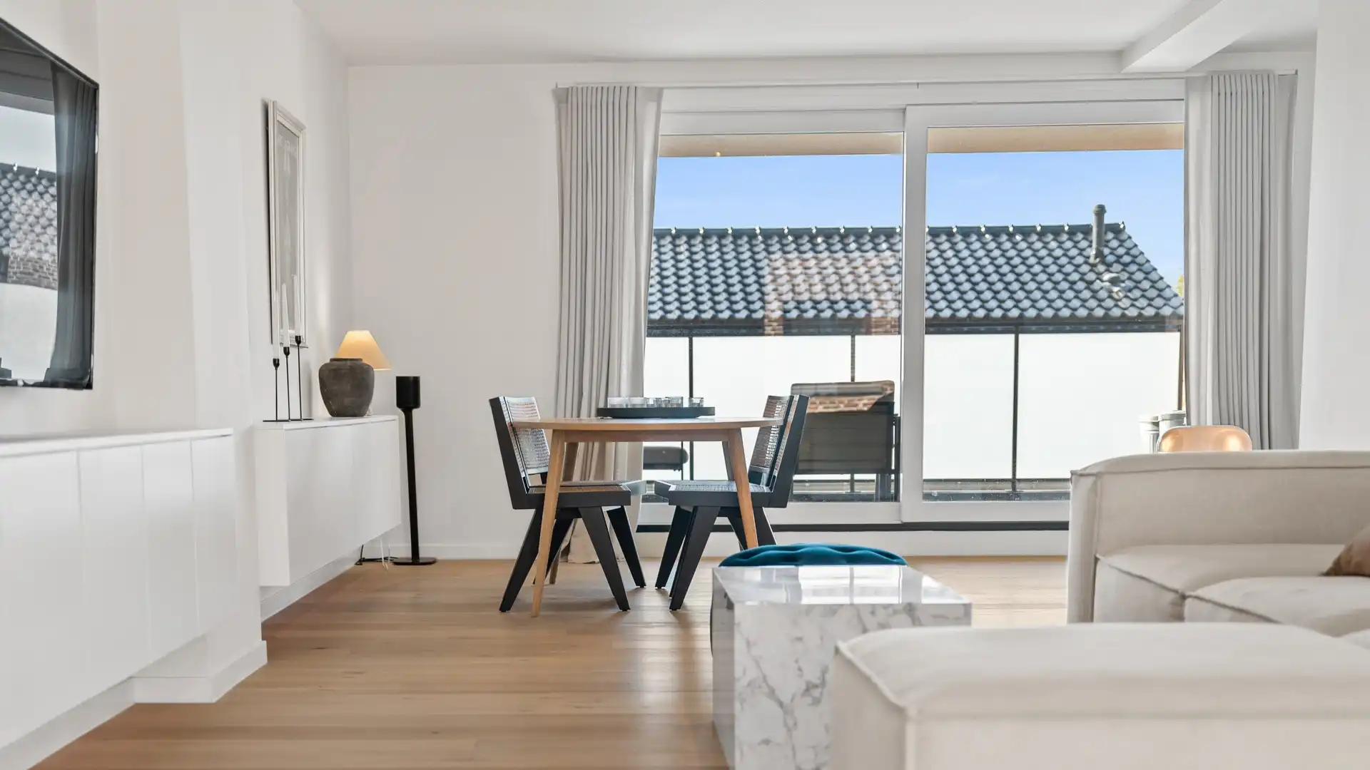 Exclusief appartement van 164,88 m2 met 2 terrassen in centrum Maaseik foto 16