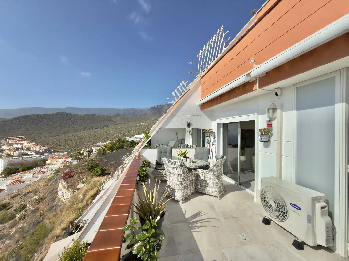 Appartement met panoramisch uitzicht op zee te Costa Adeje foto 2