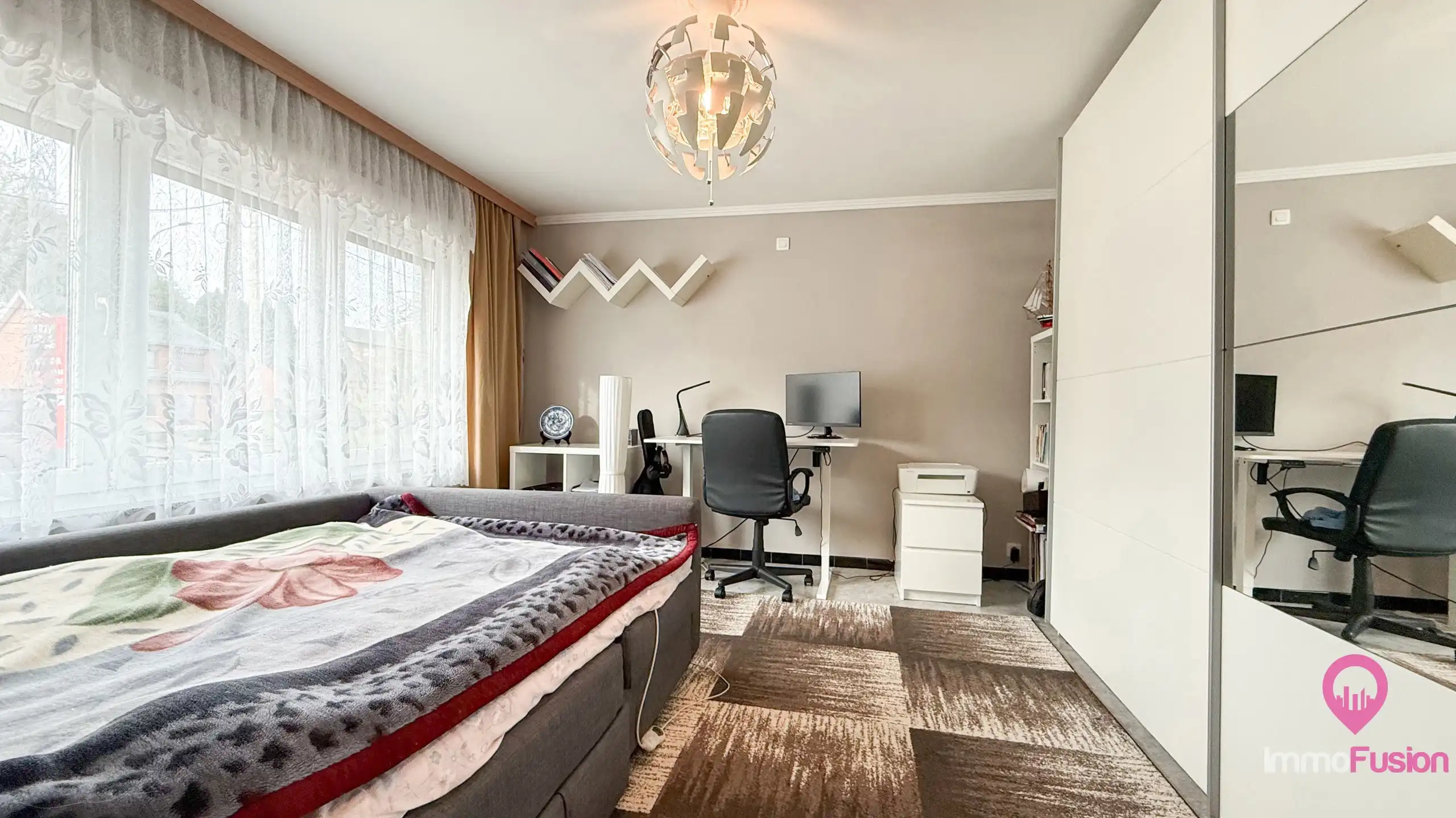 Instapklare woning met grote tuin dichtbij autostrade! foto 25