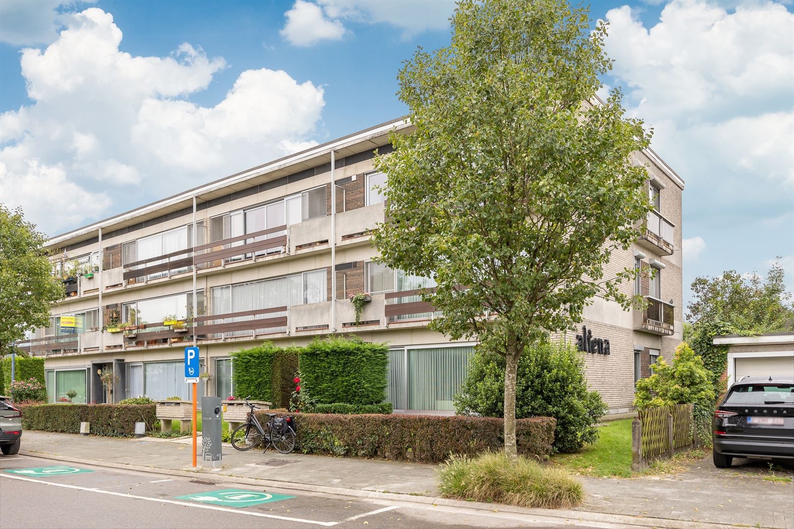 Lichtrijk 3 slaapkamerappartement in kindvriendelijke rustige buurt foto 16