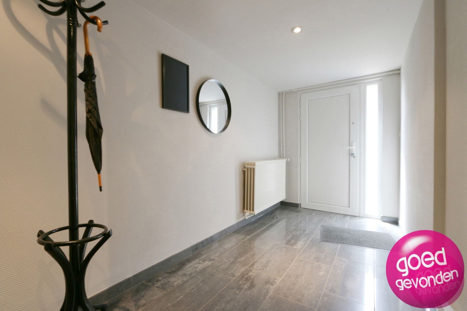 Woning - 3 slk - garage - terrassen - tuin - centraal  foto 2