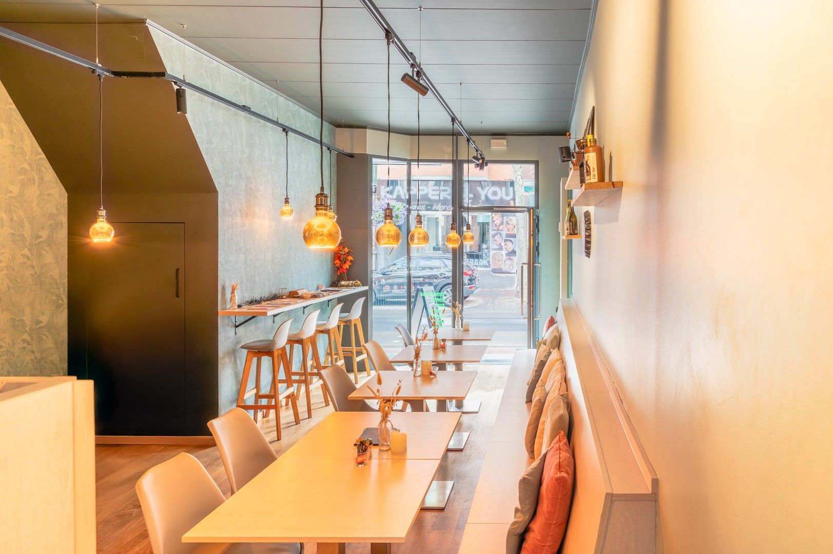 Handelspand met woonst in centrum Zwijndrecht foto 3