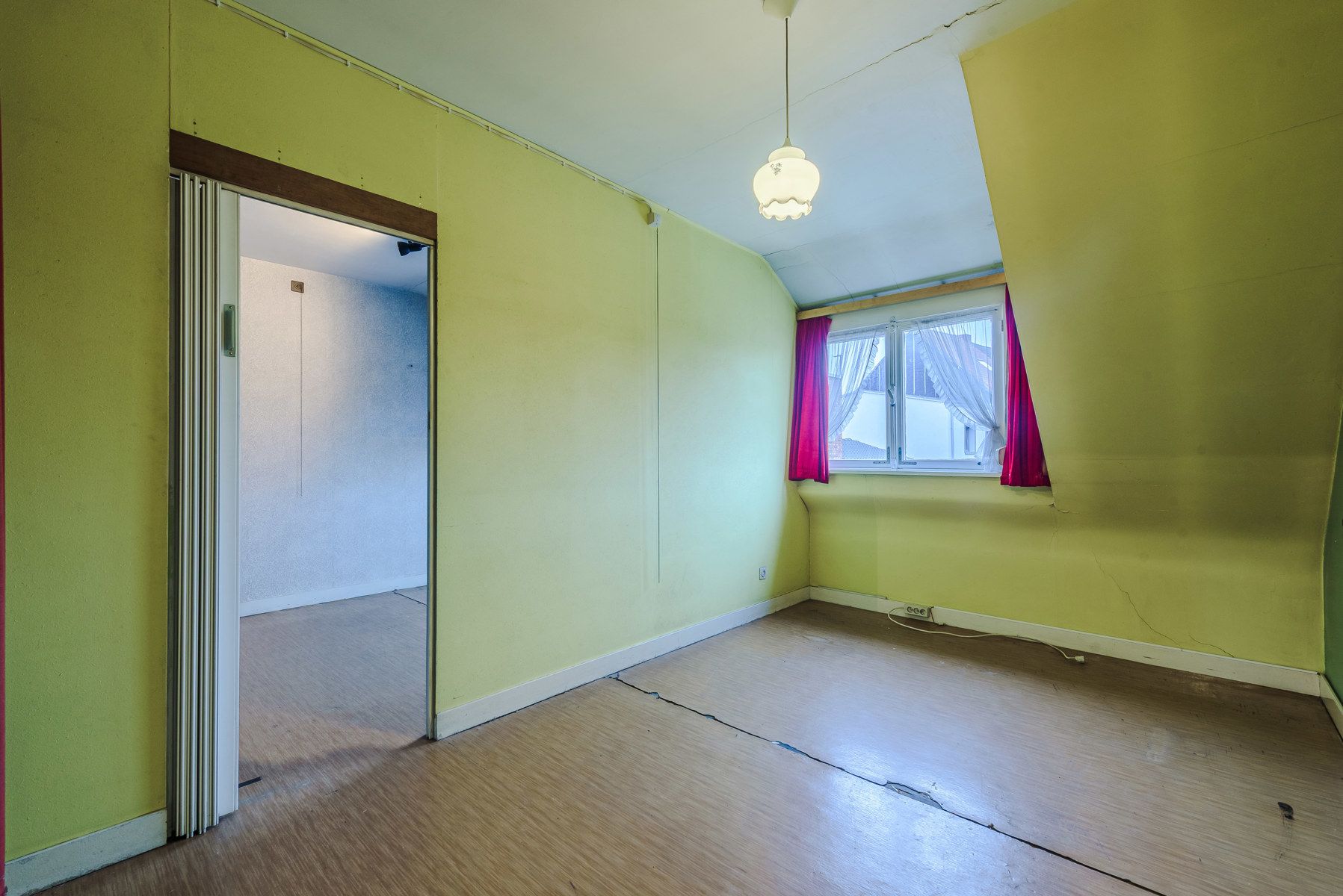 Te renoveren woning met potentieel in hartje Oud-Turnhout foto 14