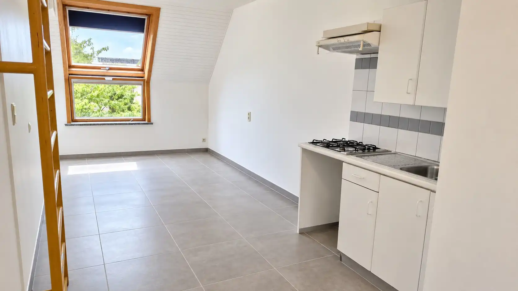 Moderne studio/appartement te huur aan de Trekweg in Gent – Perfecte locatie voor comfort en gemak! foto 2