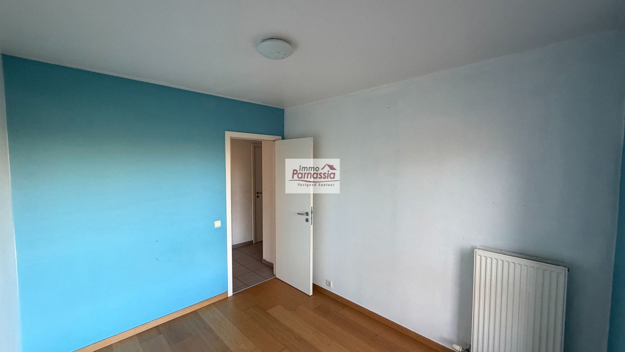 Zeer aangenaam en centraal gelegen 3 slaapkamer appartement  foto 24