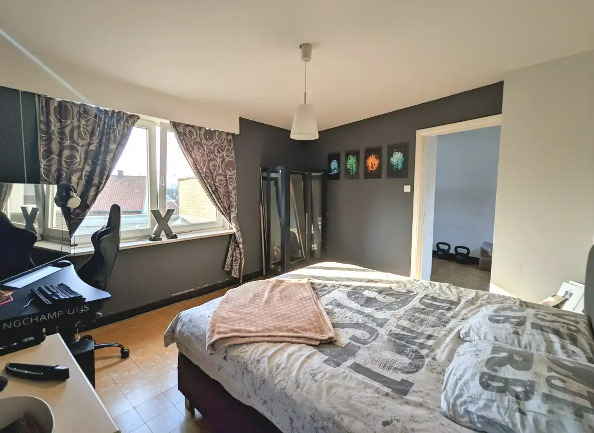 GEZELLIG CAFE MET RUIME WOONST TE HUUR OP TOPLOCATIE IN PITTEM foto 10