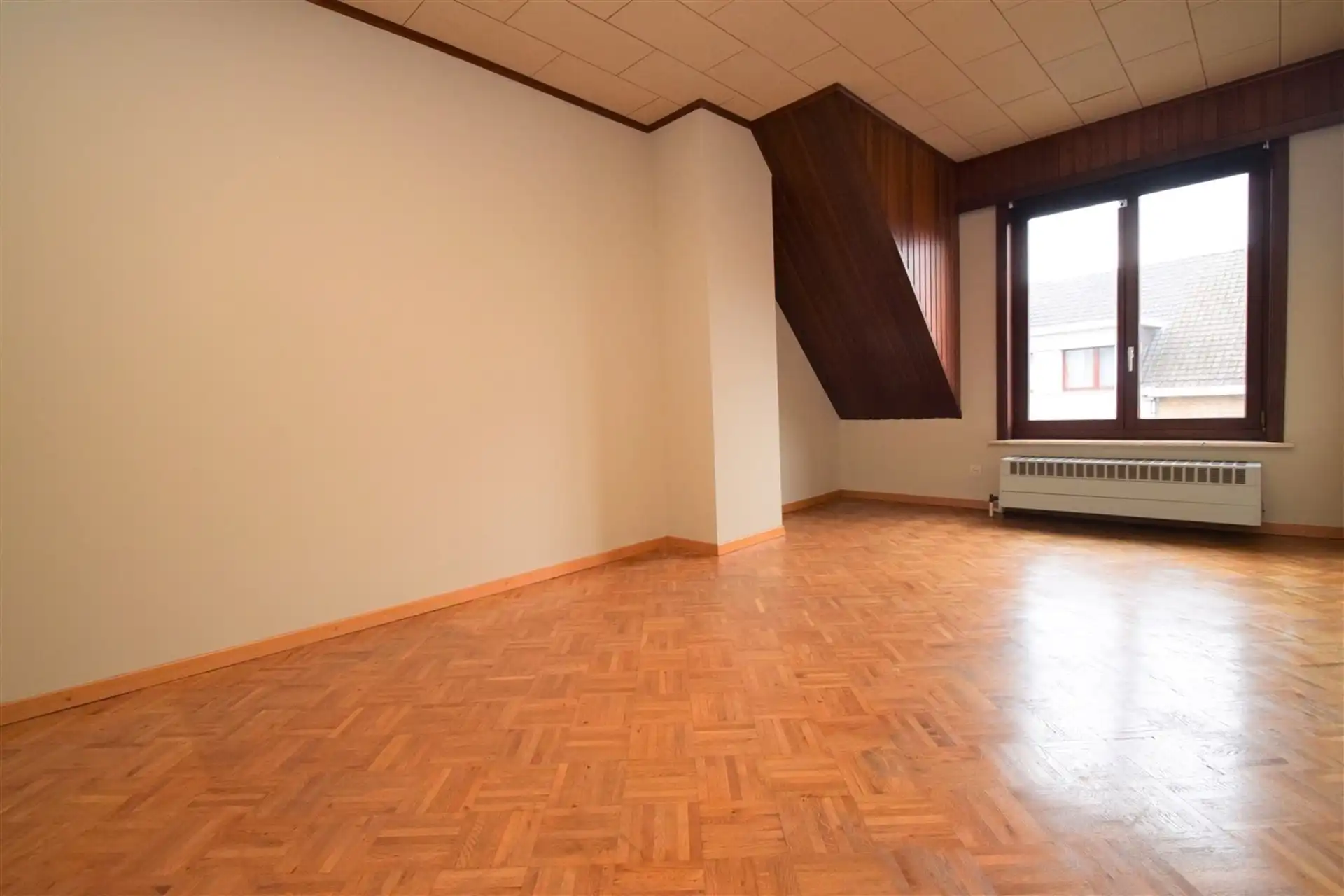 Ruime gezinswoning type bel-etage nabij centrum De Klinge foto 9