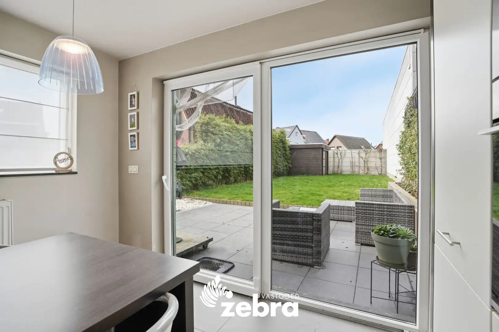 Instapklare woning met 4 slaapkamers nabij centrum Meulebeke! foto 9