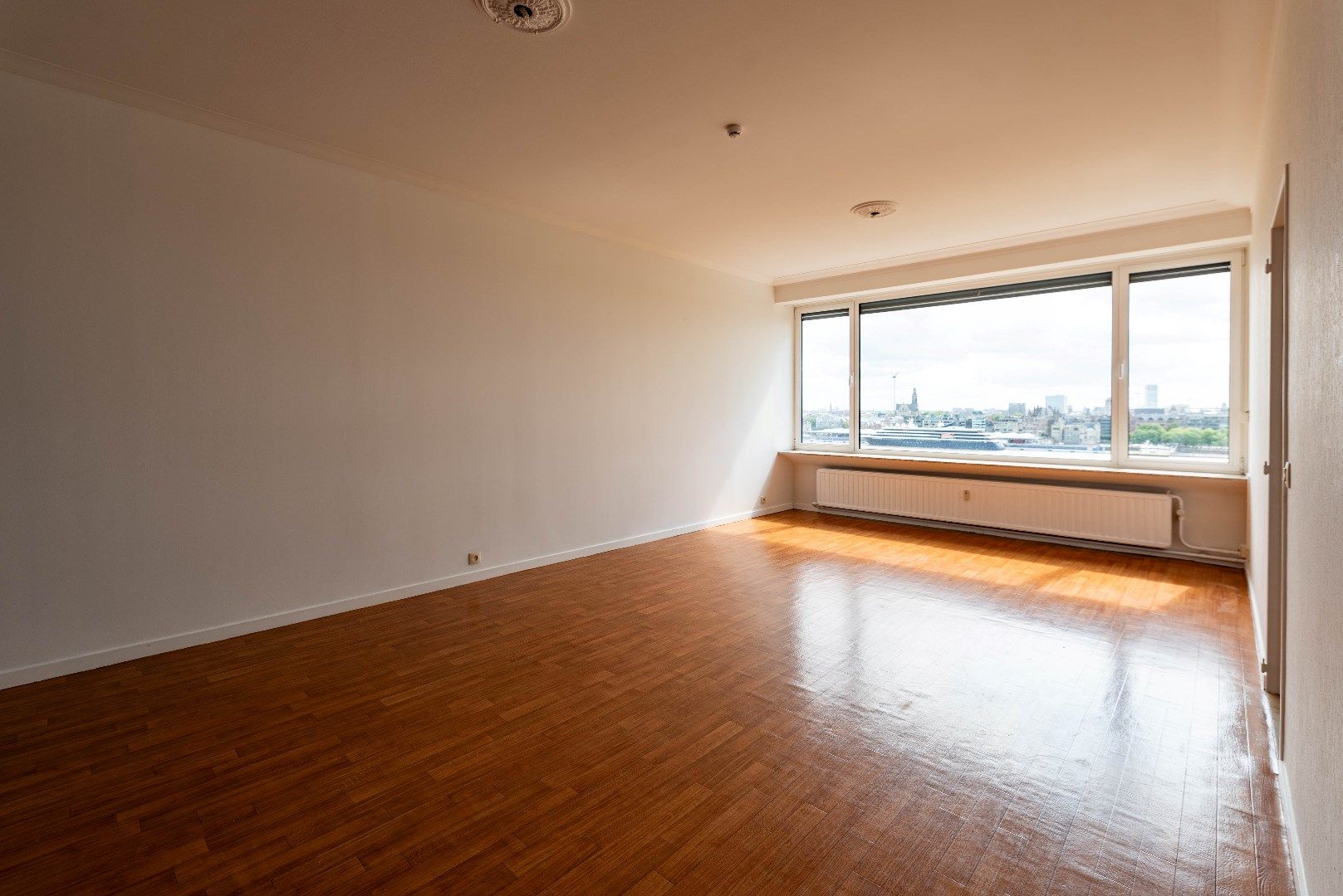 Appartement gelegen op de 9de verdieping foto 2