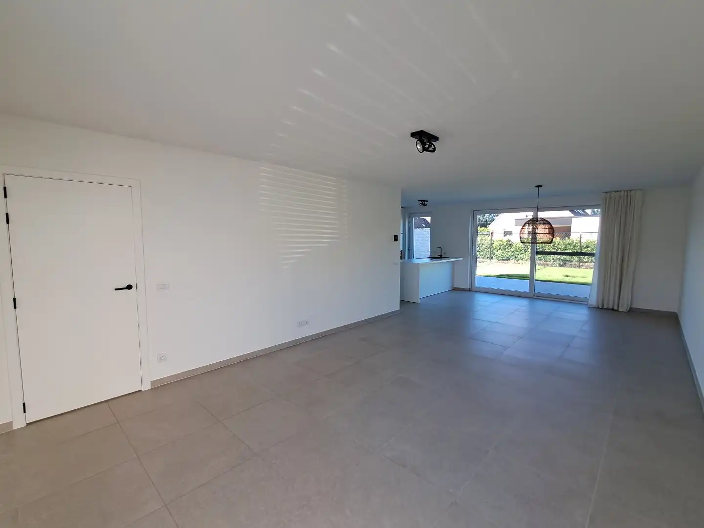 Mooie woning te Sijsele! foto 3