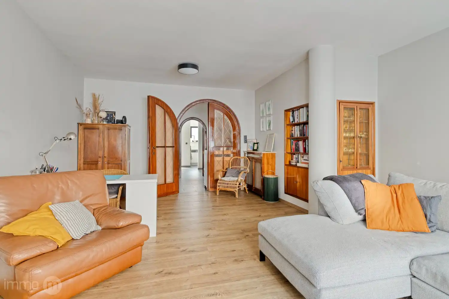 Opbrengsteigendom met 9 appartementen en handelsruimte op toplocatie nabij station Leuven foto 3