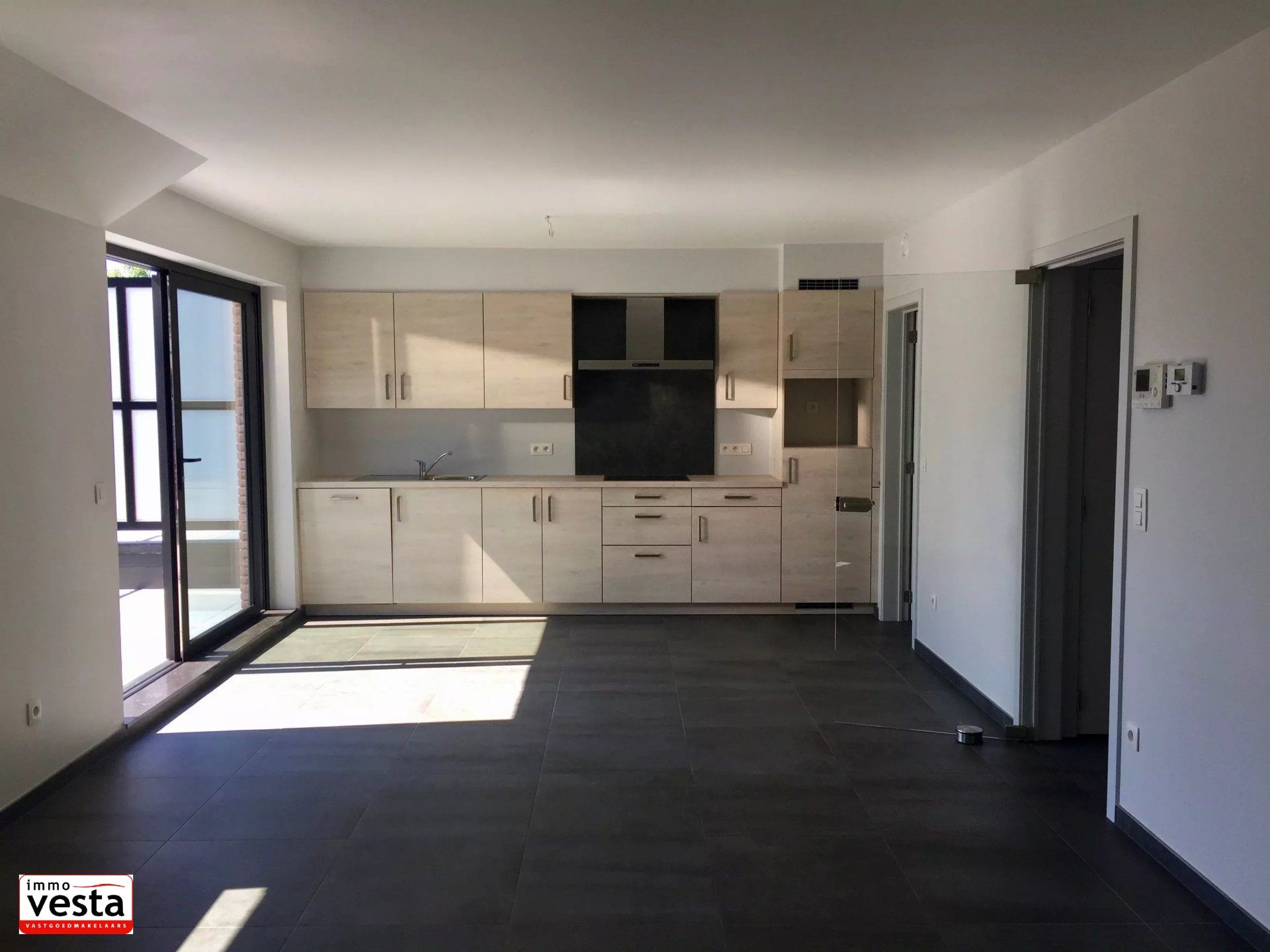 Compact appartement met modern comfort foto 9