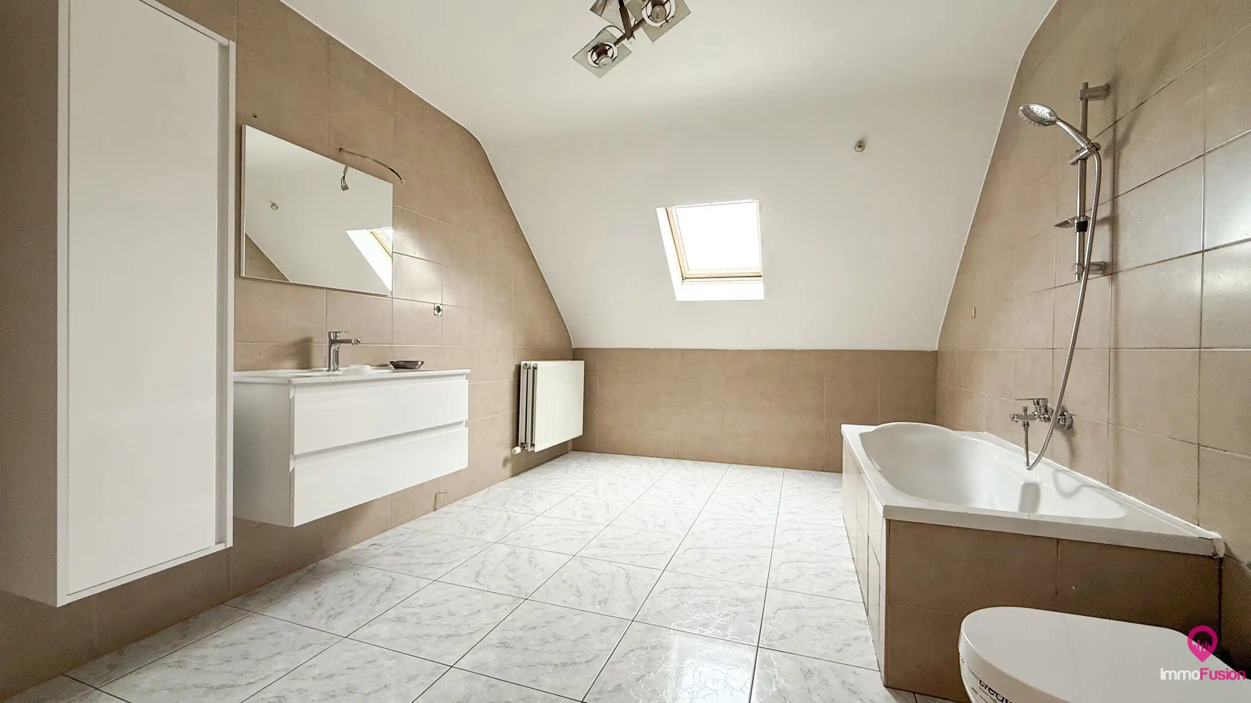 Ruim en lichtrijk duplex appartement met 3 slpk en dakterras foto 27