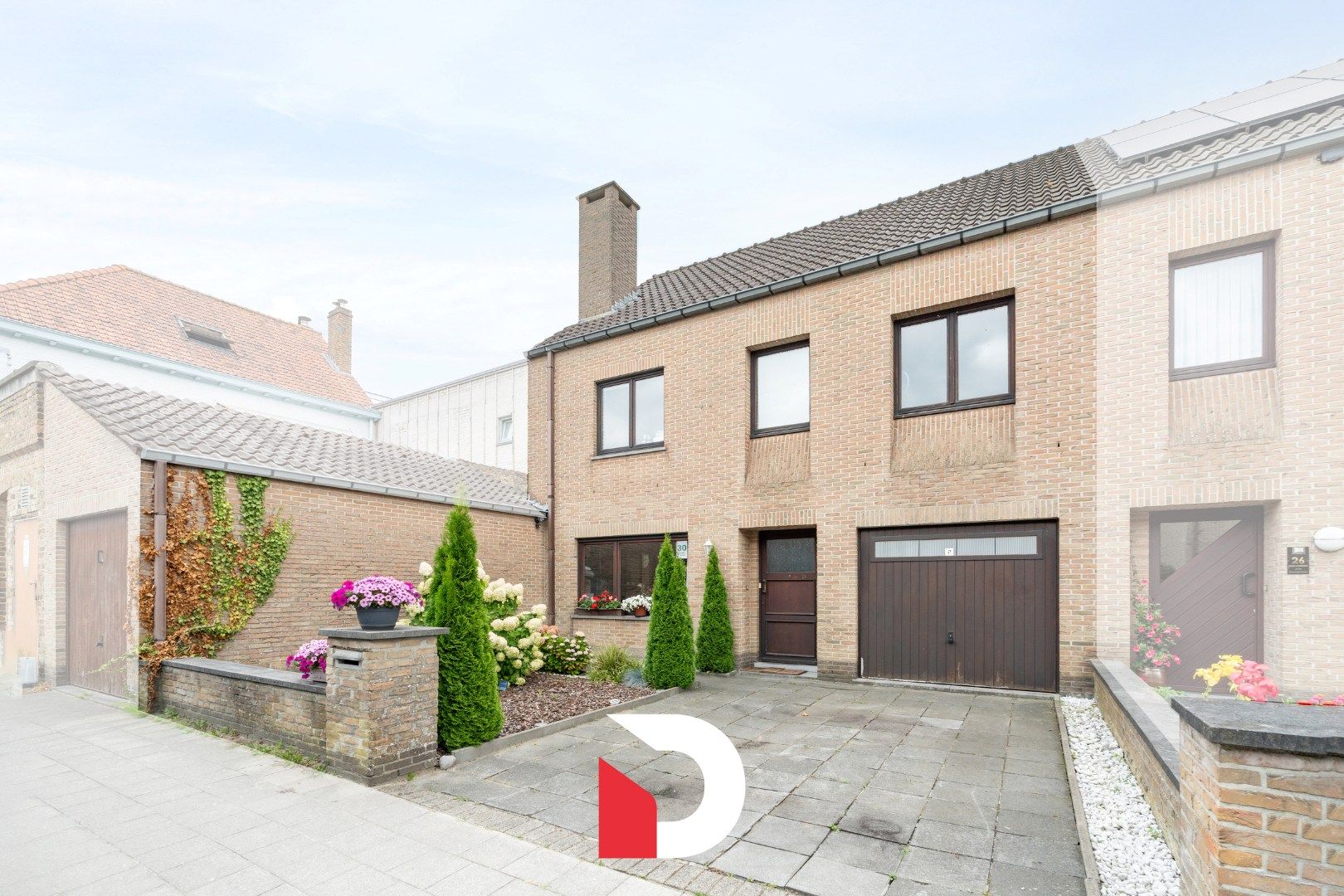 Goed onderhouden woning met stadstuin te Kristus-Koning foto {{pictureIndex}}