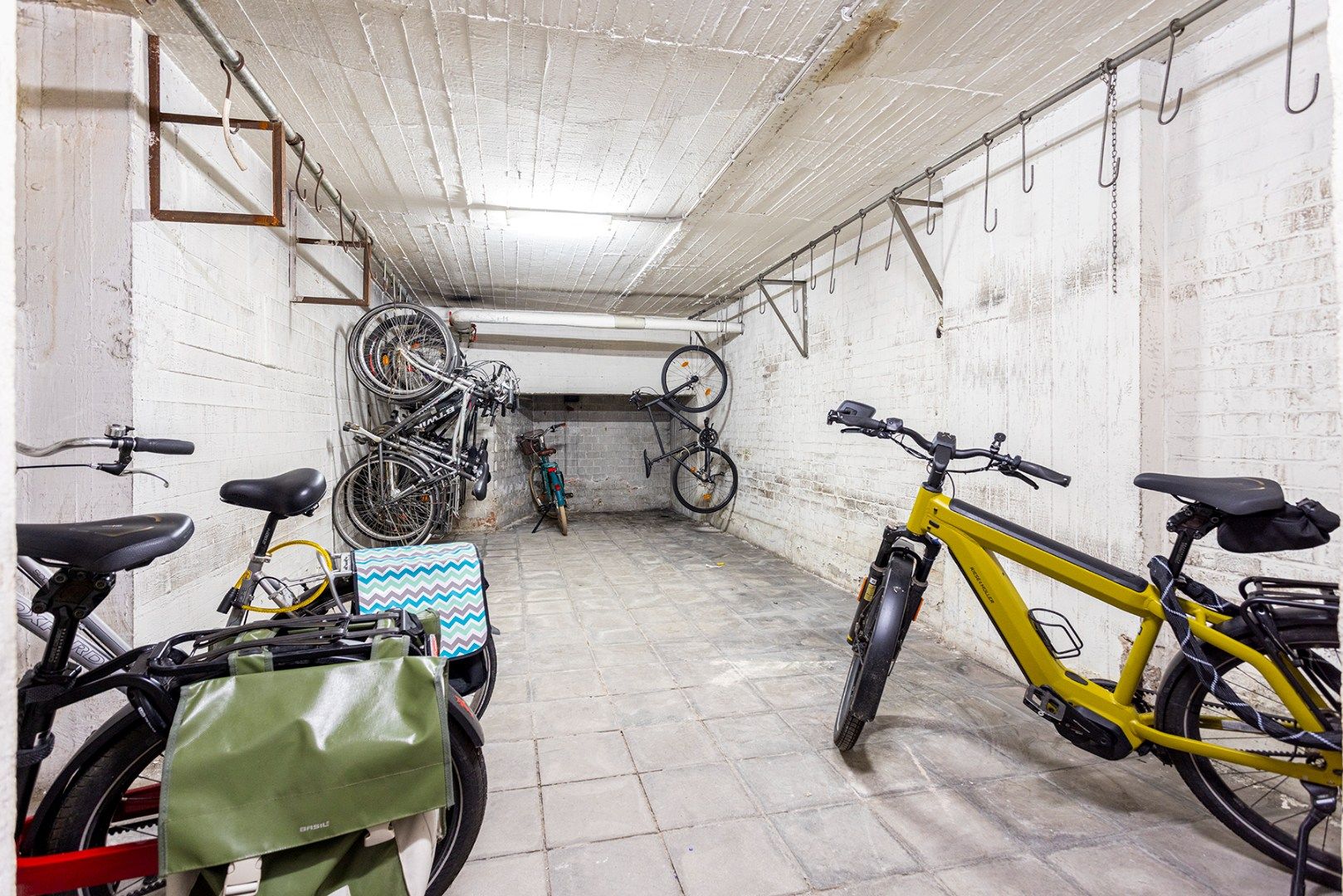 Appartement met 1 slpk met prachtig uitzicht! foto 15