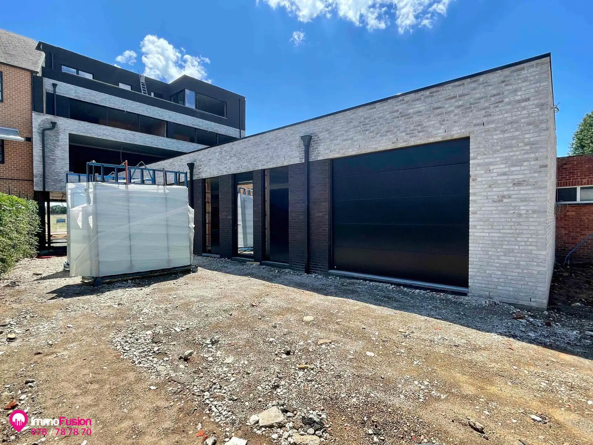 Uitzonderlijke handelsruimte van circa 460 m² met parking! foto 6