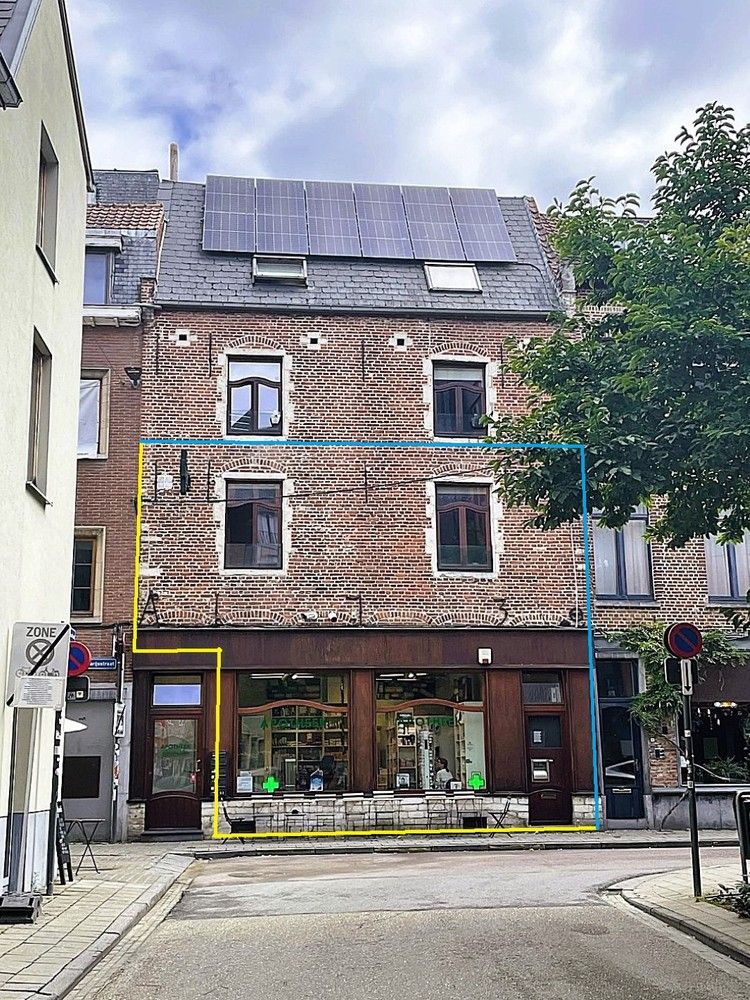 Zeer gunstig gelegen handelsgelijkvloers met bovenliggende studio/bureauruimte/opslag foto 3