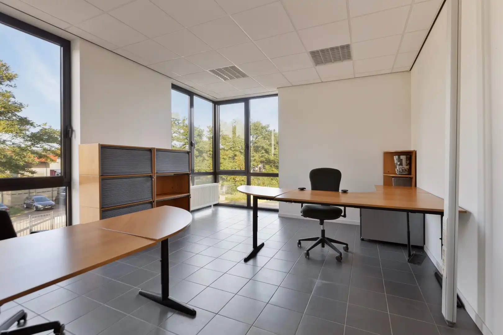 Kantoorruimtes te huur in Dilsen-Stokkem foto 19