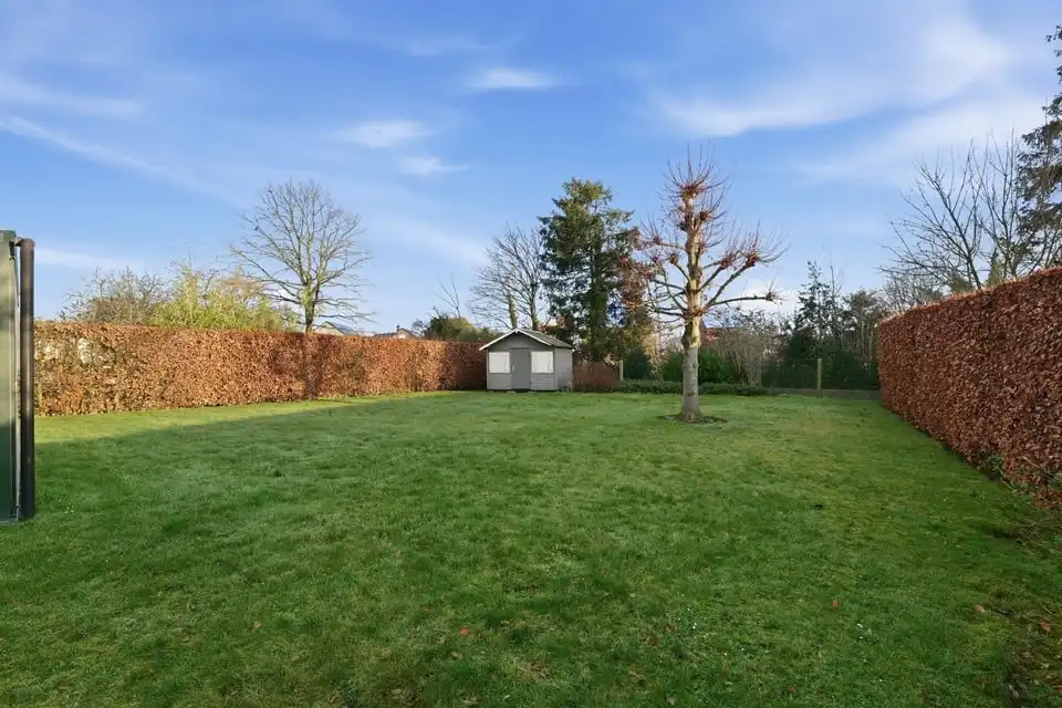 CHARMANTE, OPEN BEBOUWING OP EEN KNAP PERCEEL IN ZOUTLEEUW foto 5