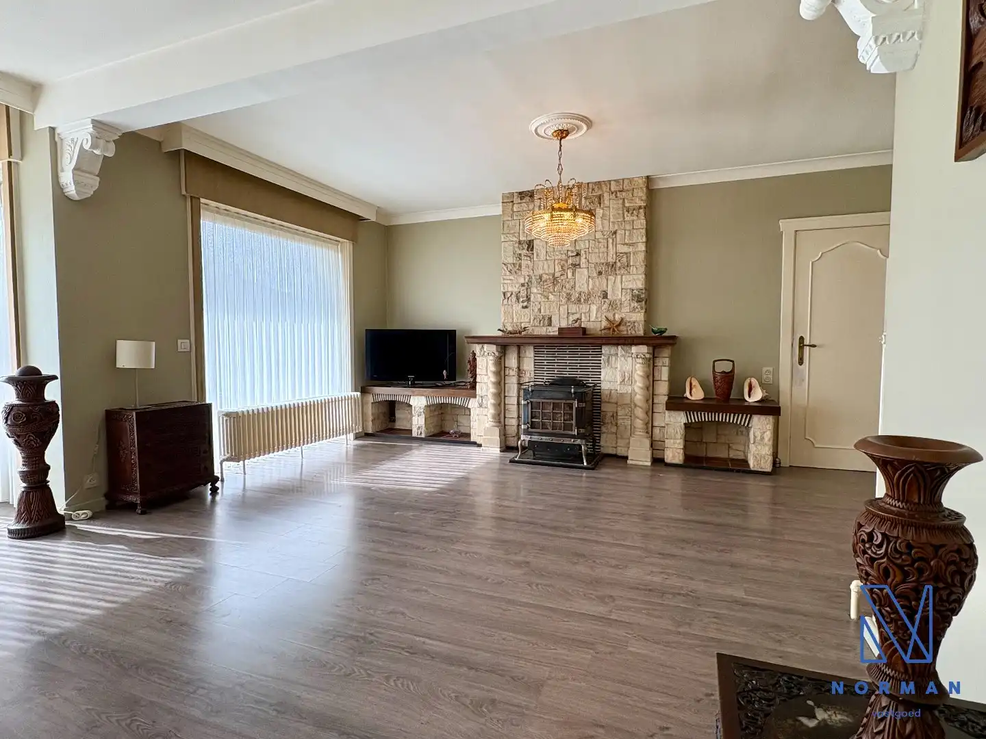 Alleenstaande te renoveren woning in Vichte met veel potentieel! foto 4