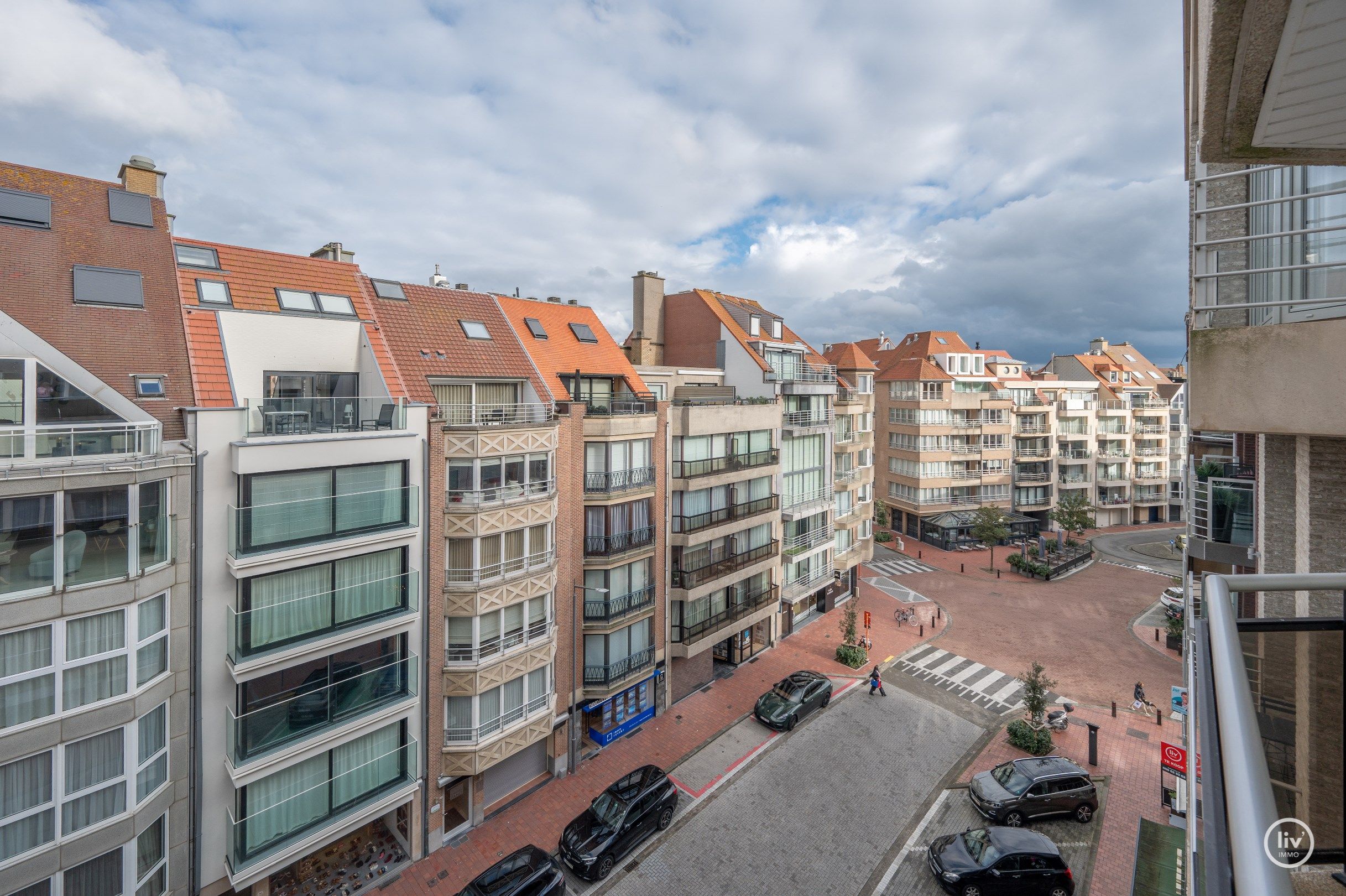 Aangenaam 2 slaapkamerappartement op een fantastische ligging vlakbij het Rubensplein te Knokke.  foto 11