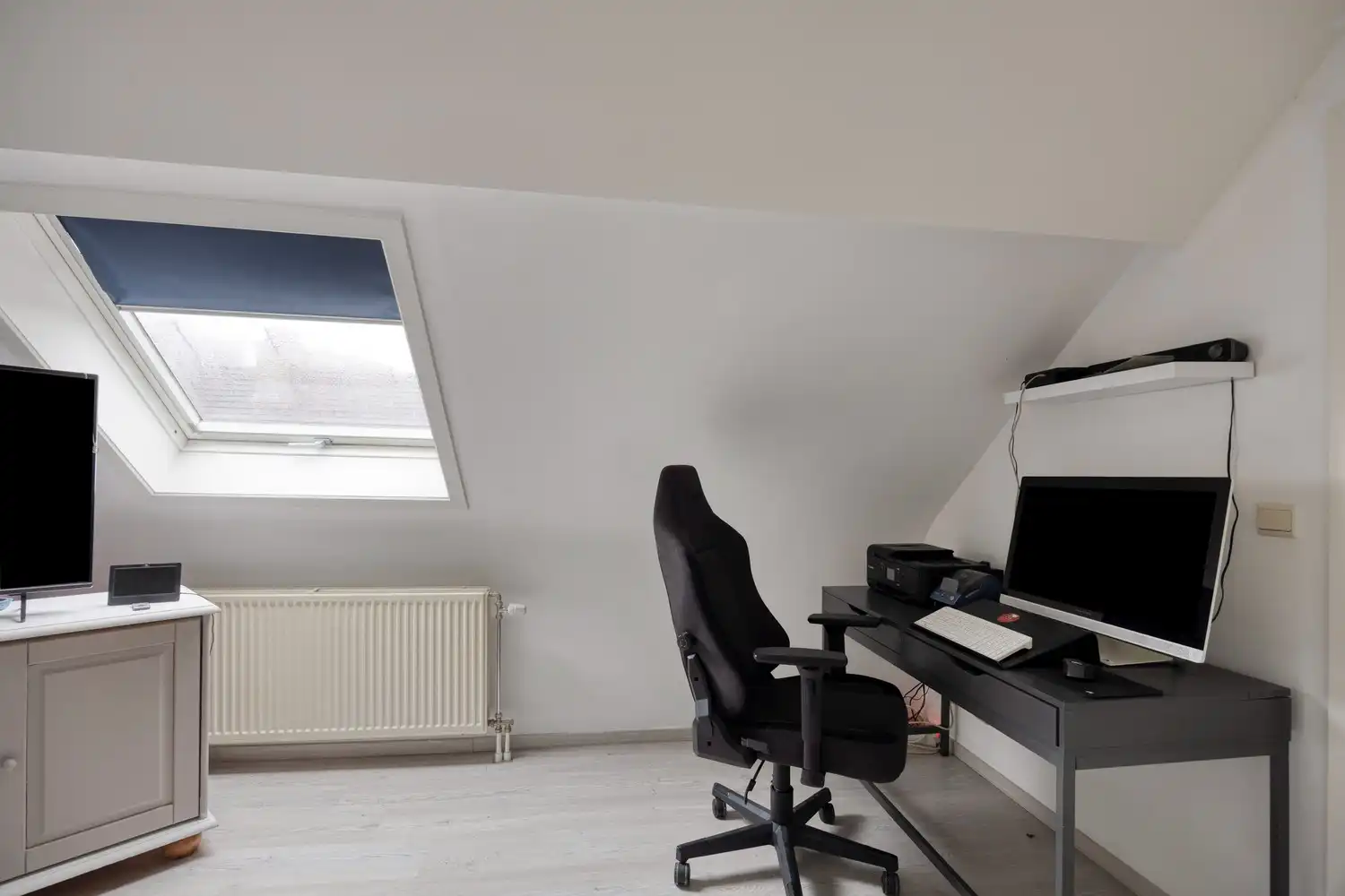 Instapklaar appartement met 2 slaapkamers en garage in het centrum van Lanaken! foto 21