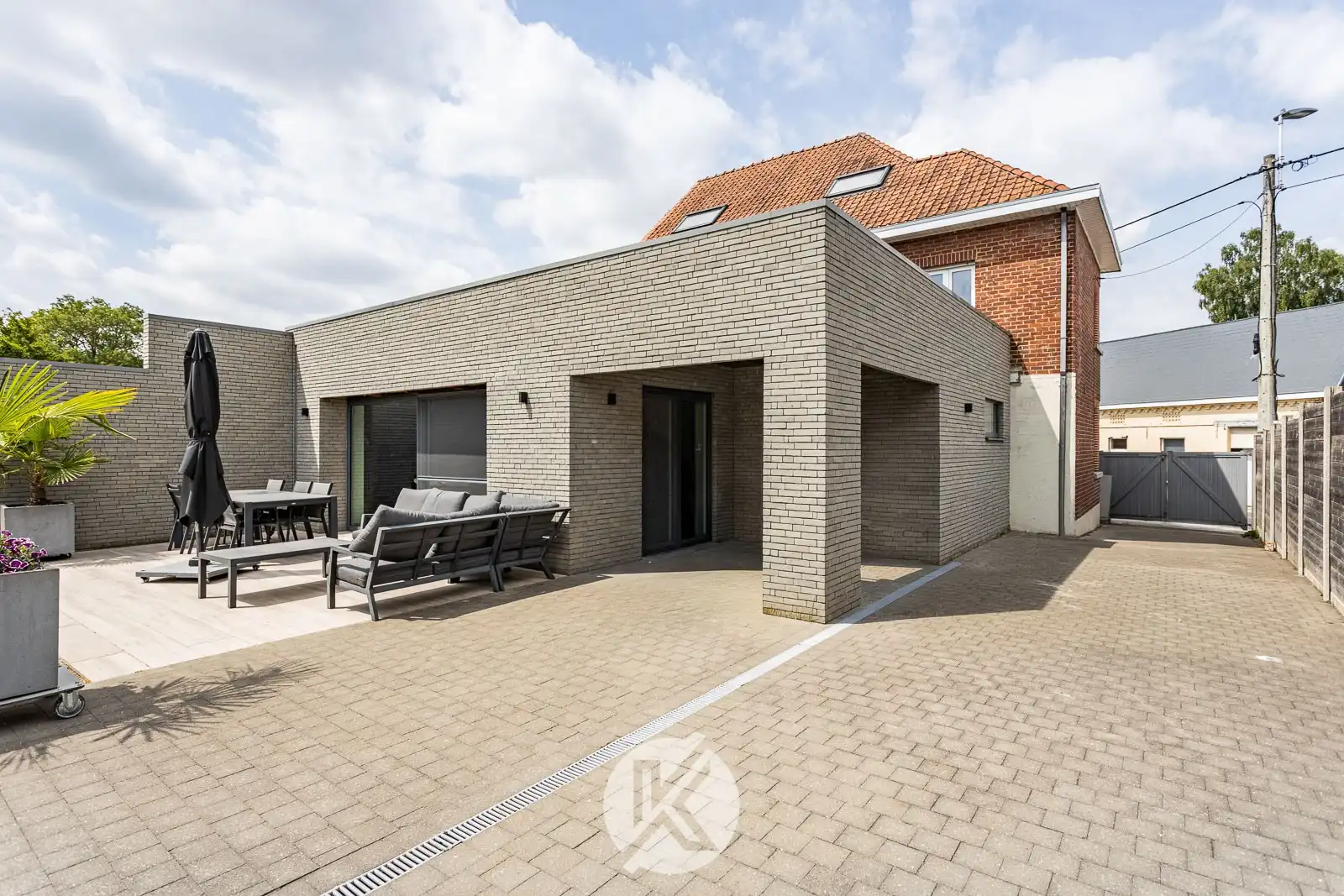 Verzorgde woning met prachtig verzicht in Ressegem foto 26