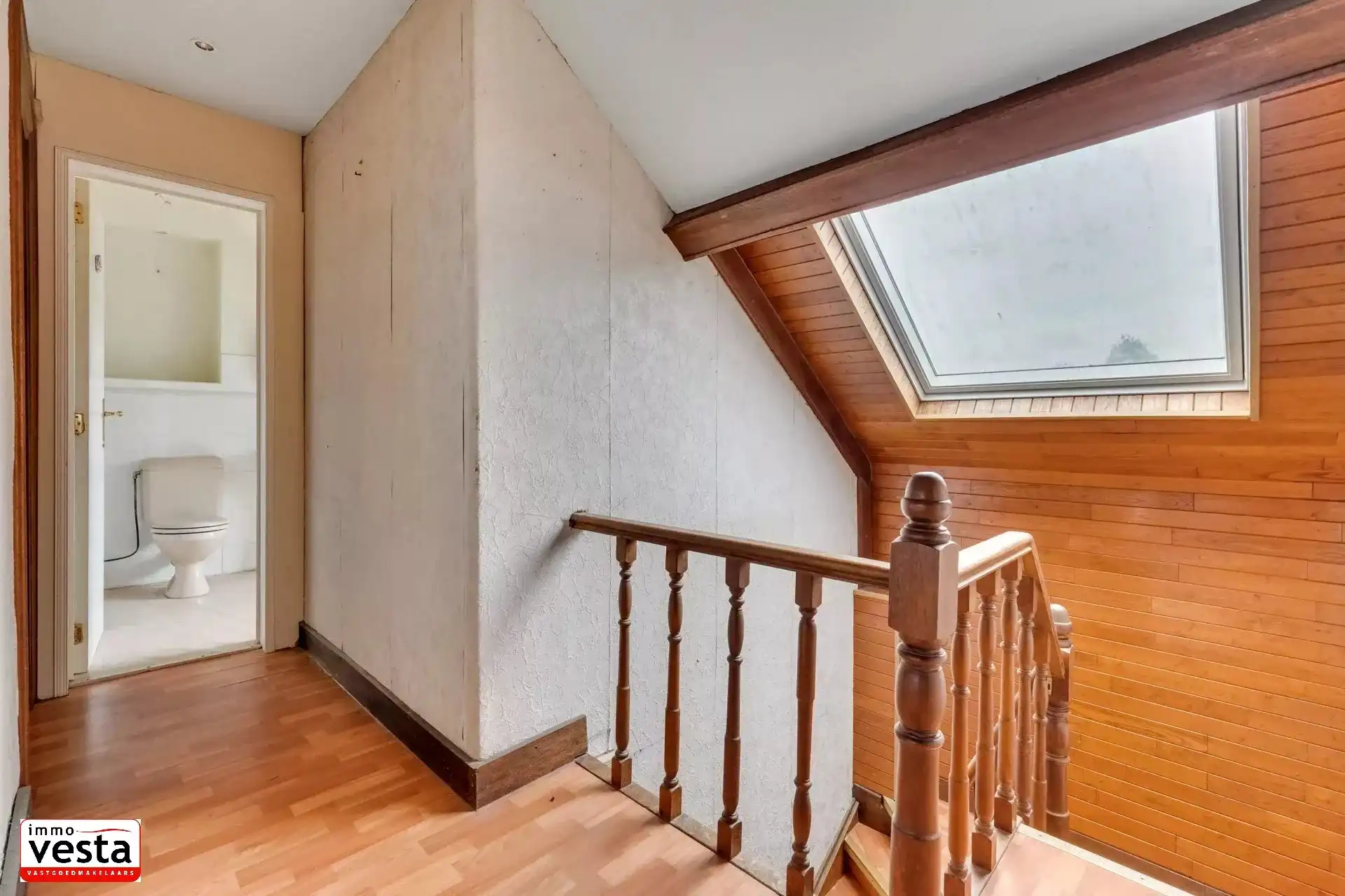 Op te knappen handelspand met mogelijkheid tot herbestemming foto 18