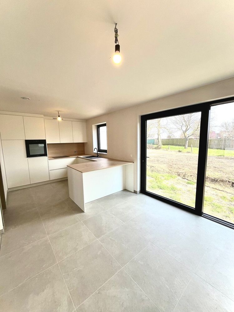 Rotem centrum: energiezuinige nieuwbouw woning op 481m² foto 7