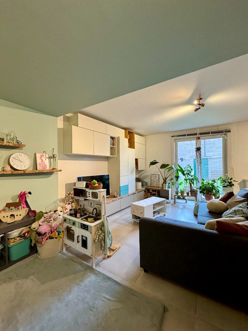 Te koop: Gelijkvloers appartement met tuin en parkeerplek x 2 foto 5