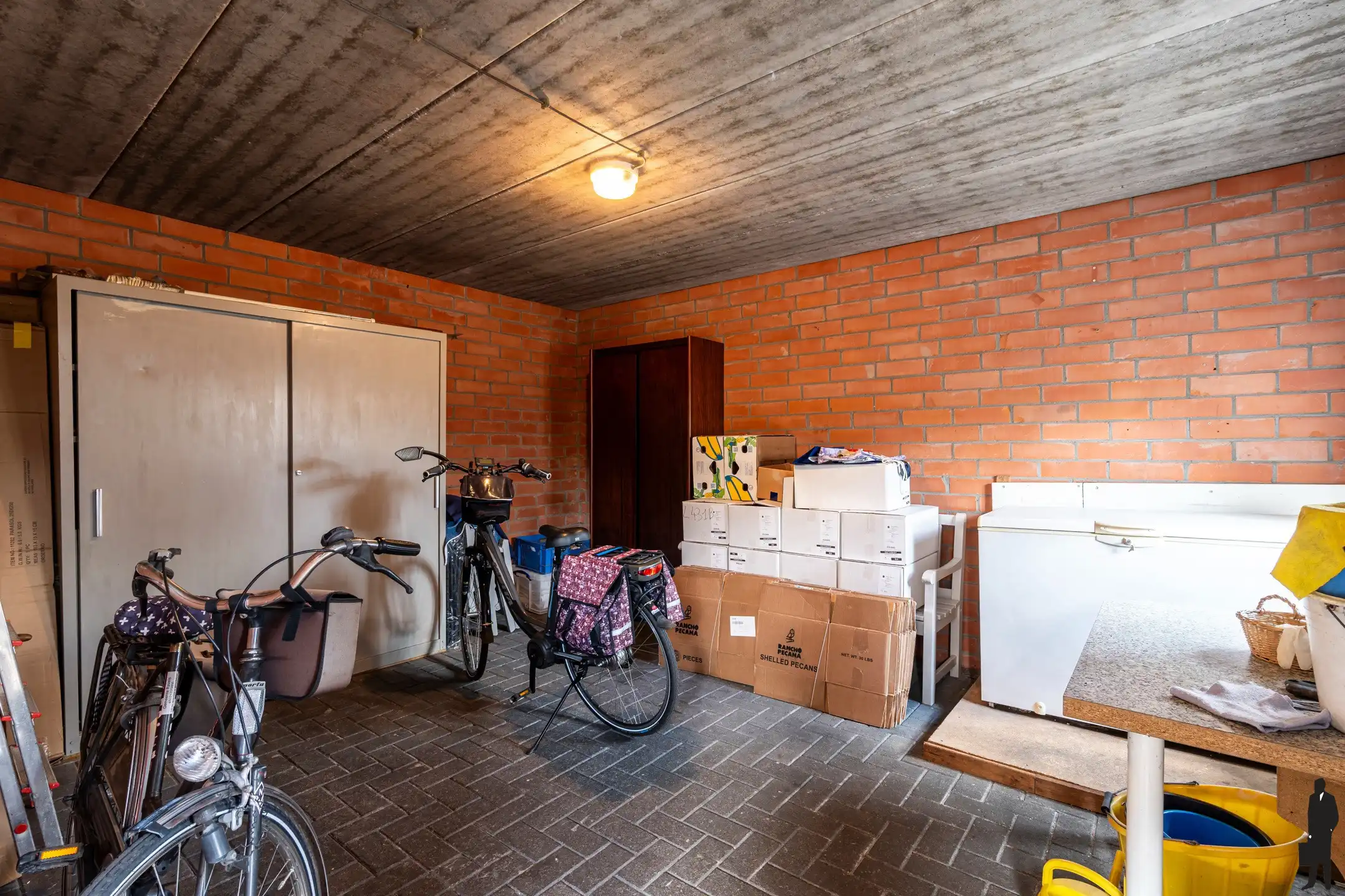 Woning met garage op 615m² grond in centrum Poppel. foto 12