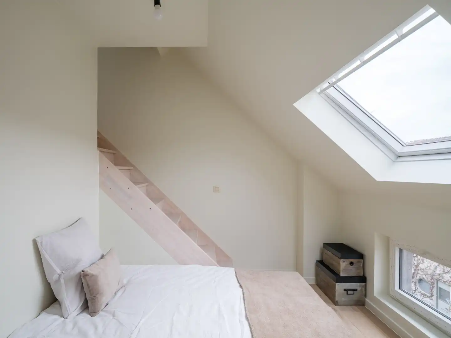 Instapklare, hoogwaardig gerenoveerde woning met stadstuin in Ledeberg foto 14