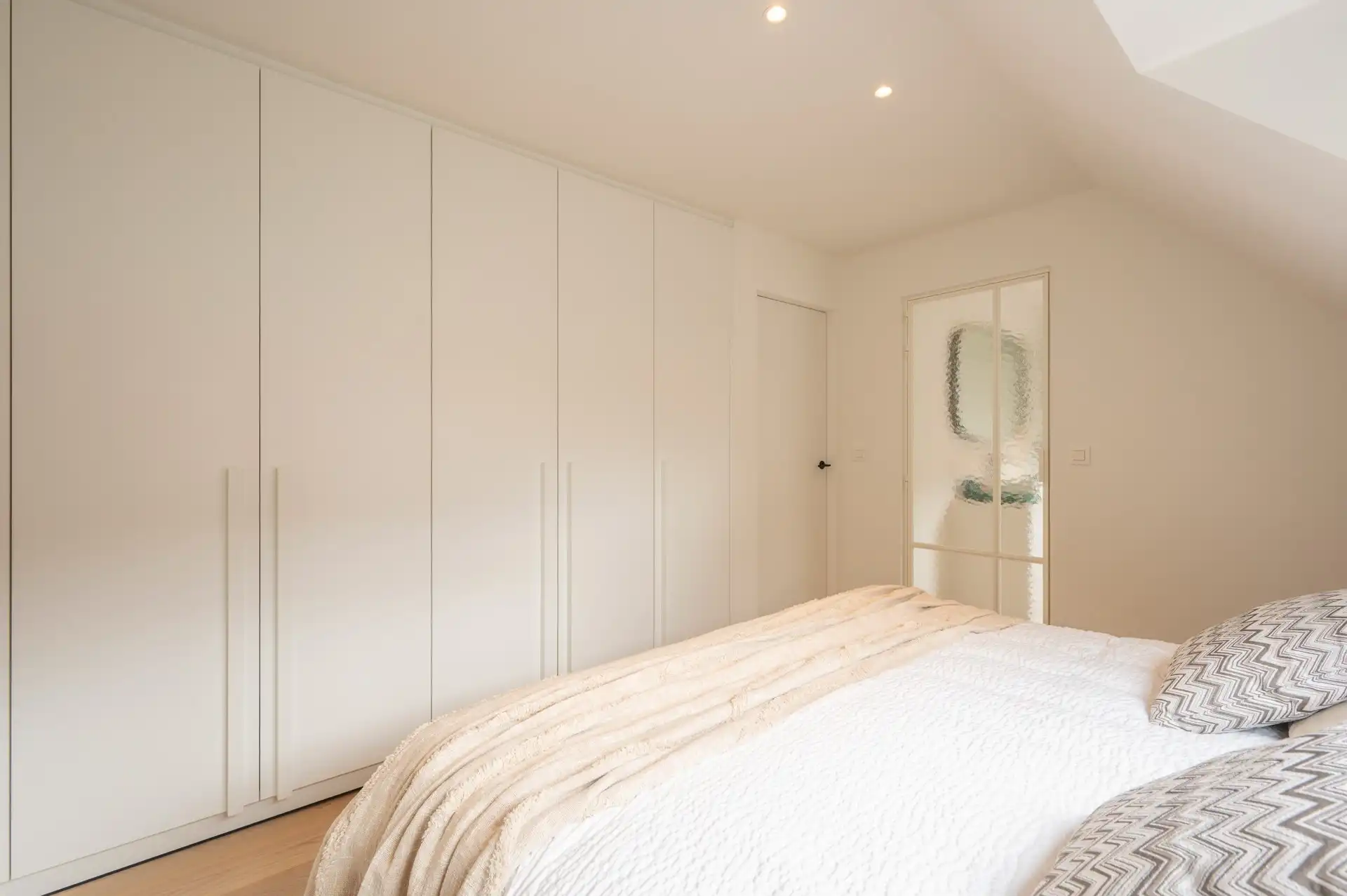 Smaakvol afgewerkte villa in Maaiken met ruime tuin foto 19