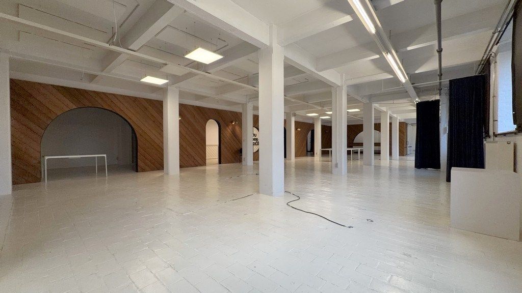 Kantoren te huur in gerenoveerd pakhuis La Cloche in Antwerpen foto 6