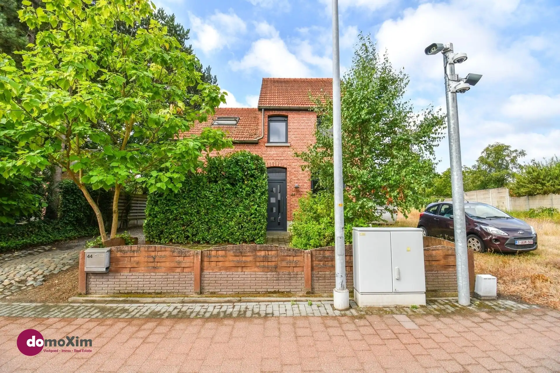 Instapklare woning met ruime hangar nabij het centrum van Hever foto 29