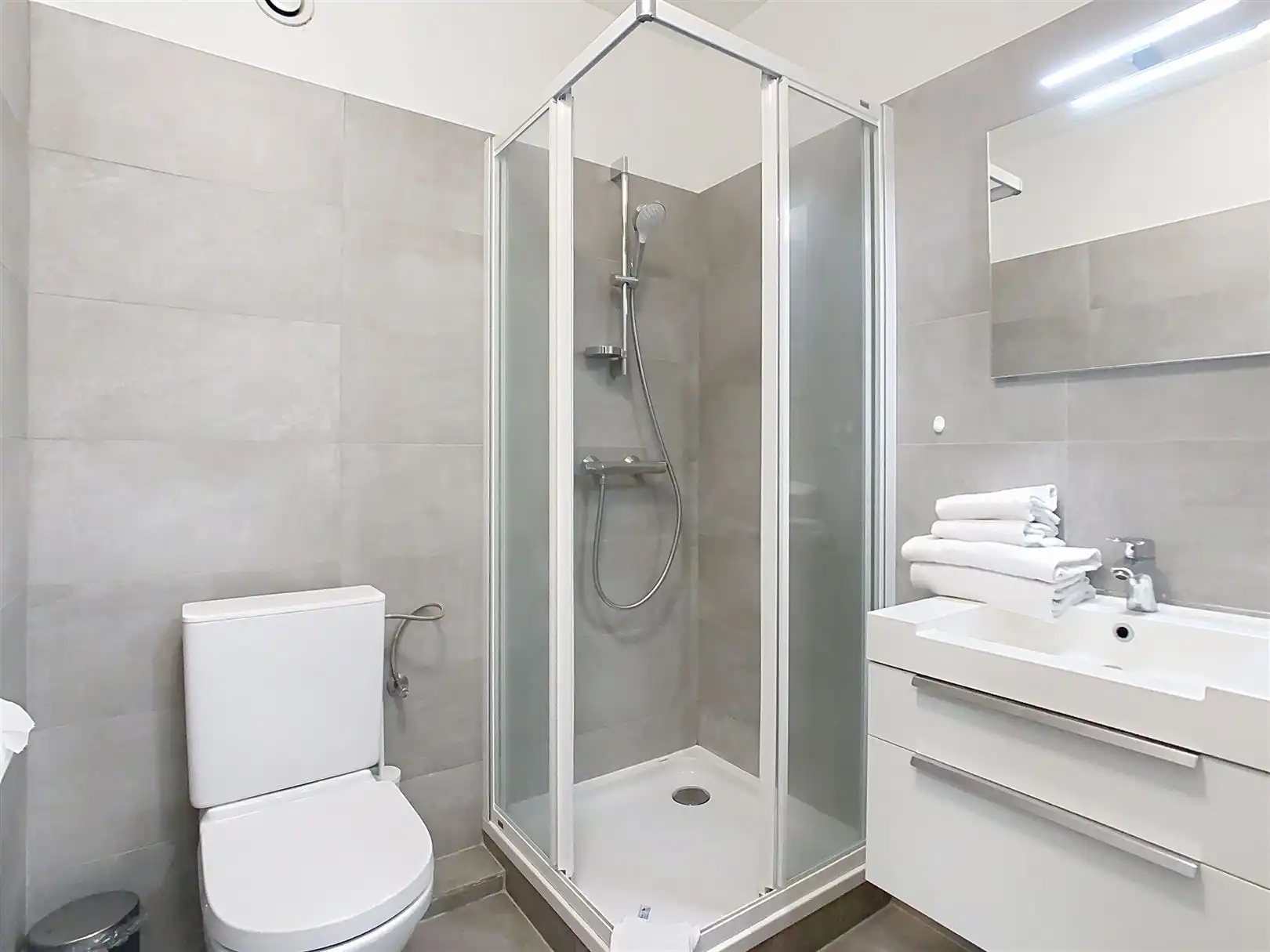 STUDIO TE KOOP IN EUROPESE WIJK foto 6