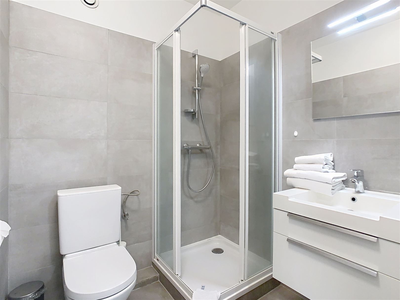 STUDIO TE KOOP IN EUROPESE WIJK foto 6