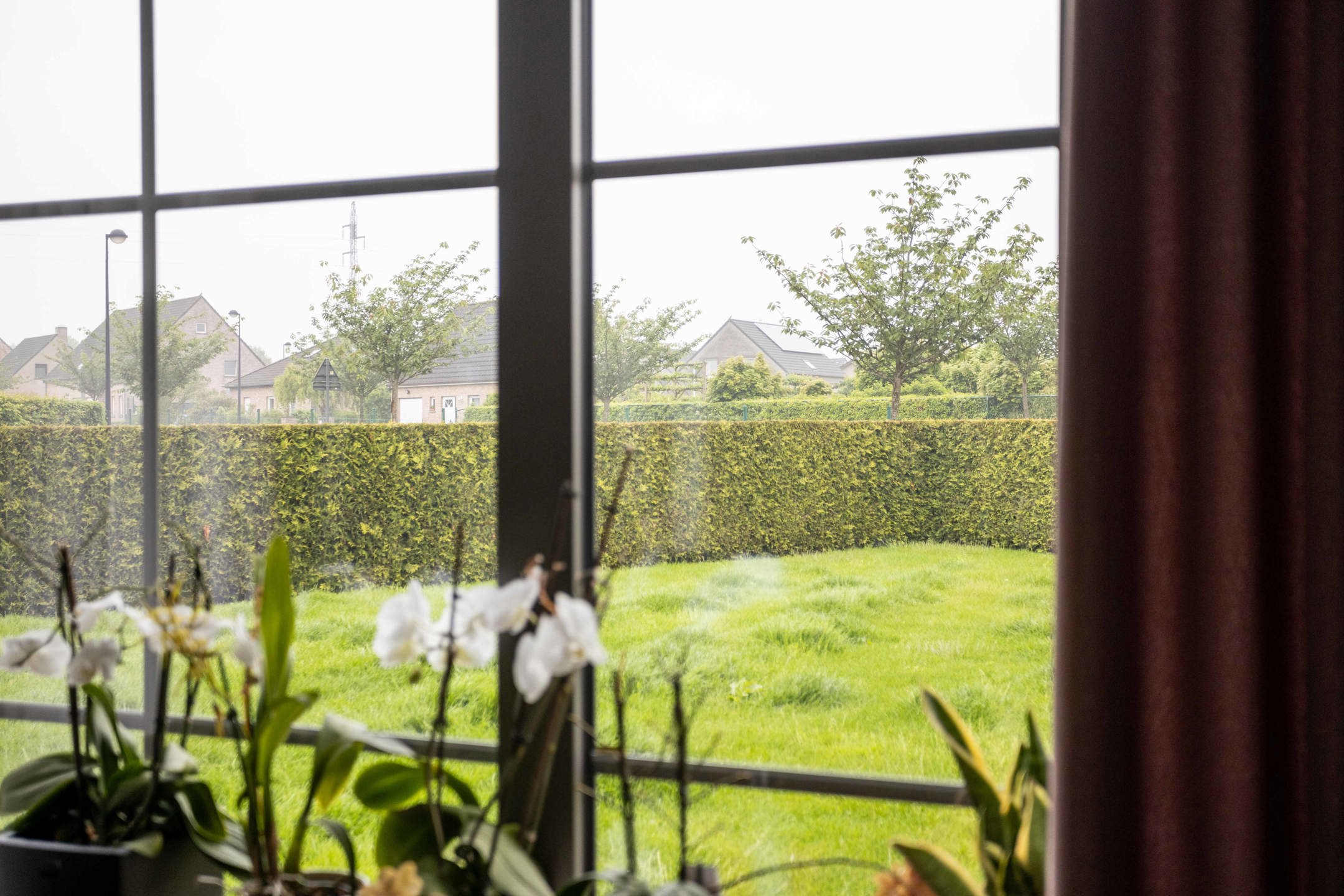 Rustig gelegen, recente villa met garage, oprit en tuin! foto 9