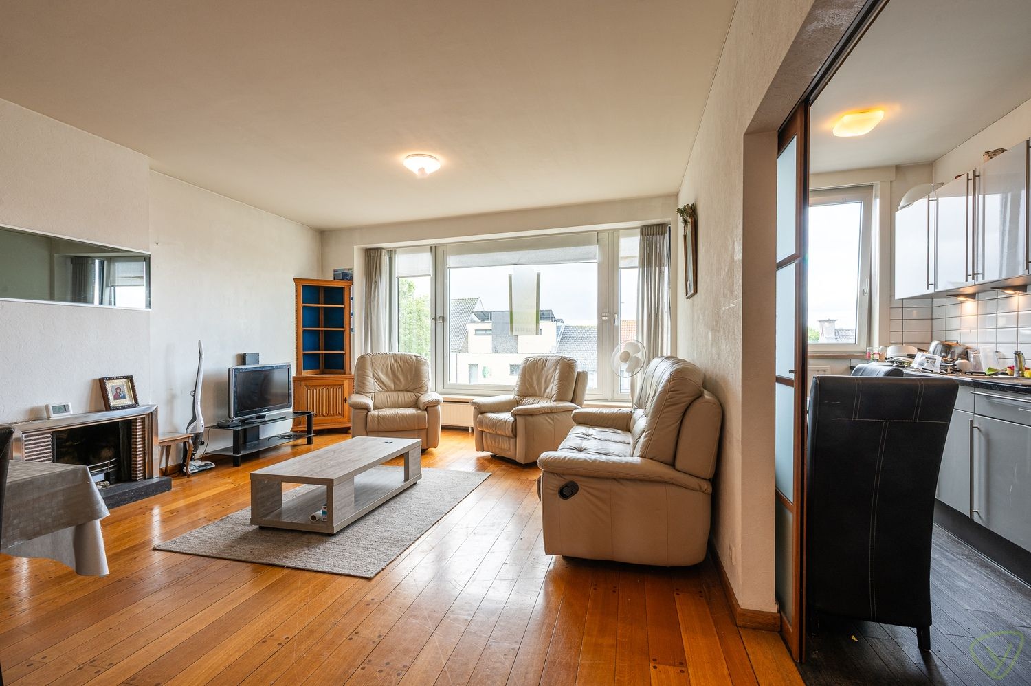 Centraal gelegen appartement met 2 slaapkamers in Eeklo foto 7