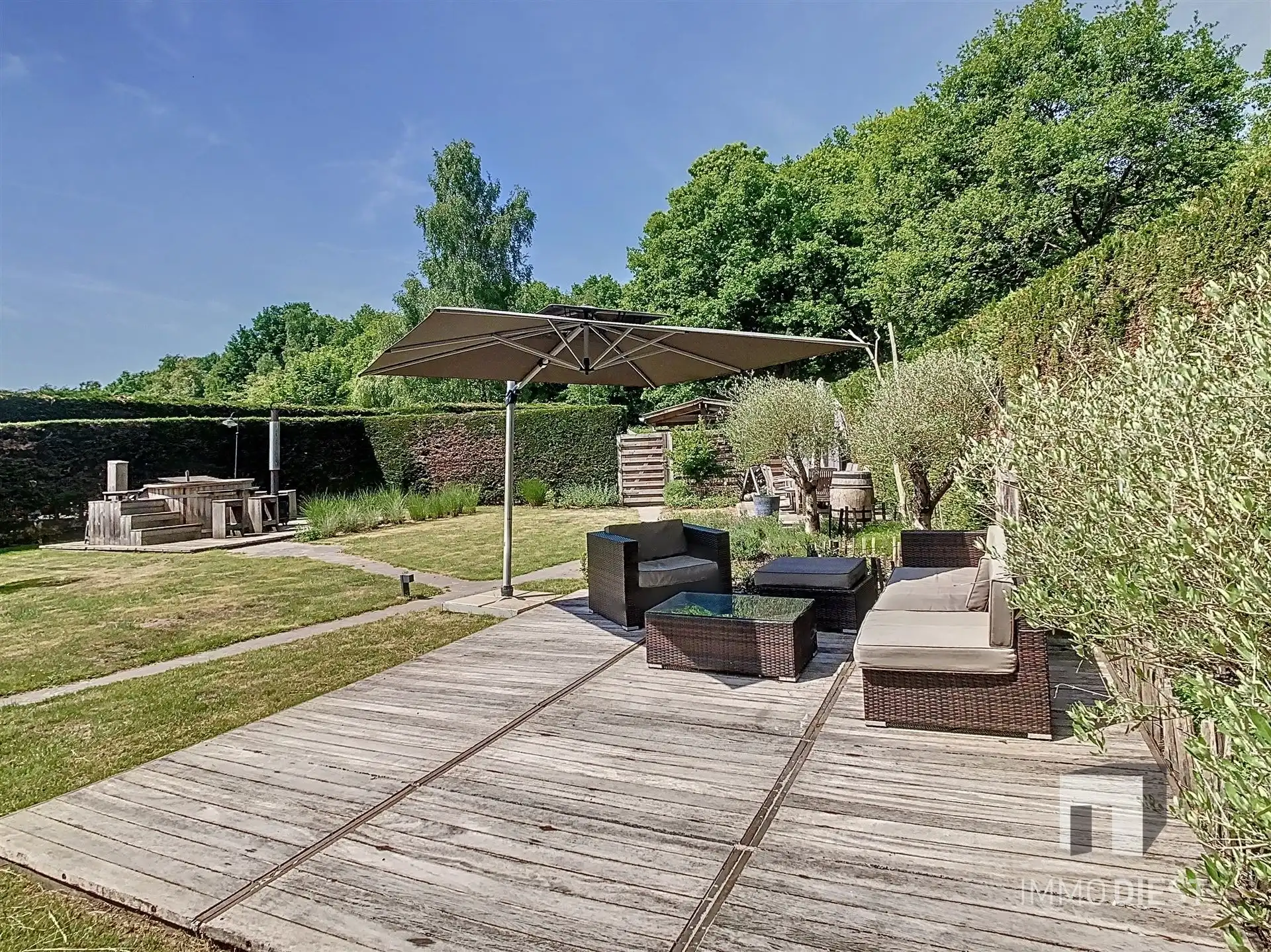 Brasserie - restaurant - feestzaal - privéwoonst foto 8