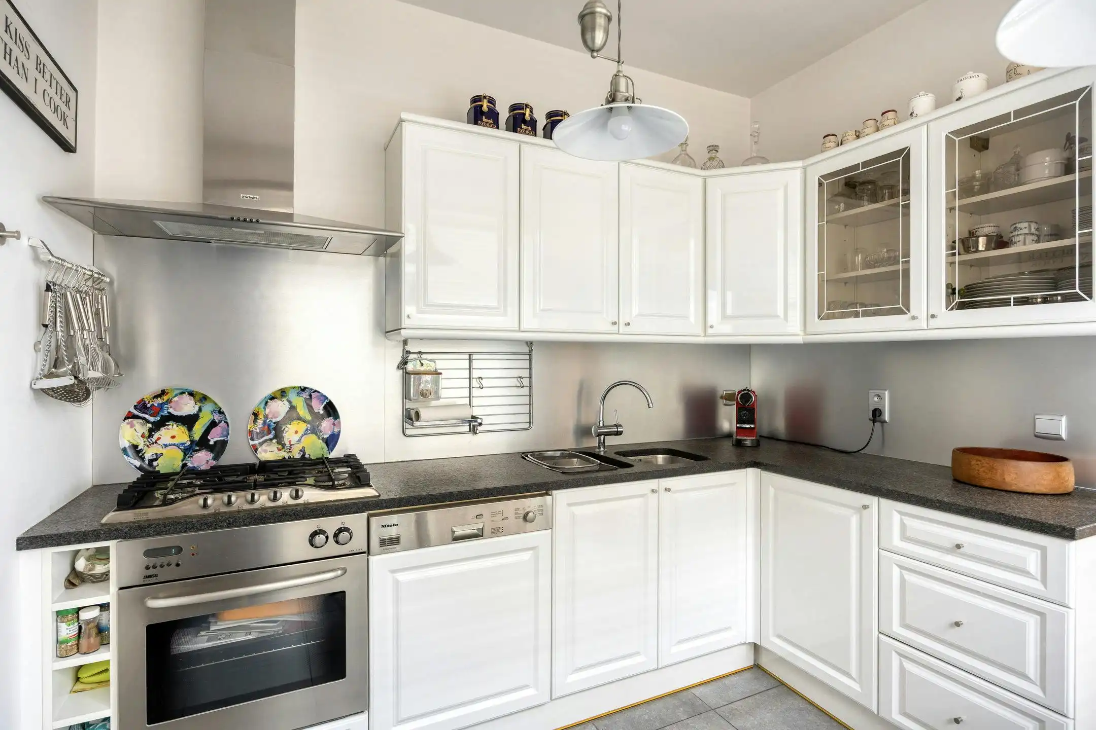 Appartement met twee slaapkamers en parkzicht te koop in Antwerpen centrum foto 12