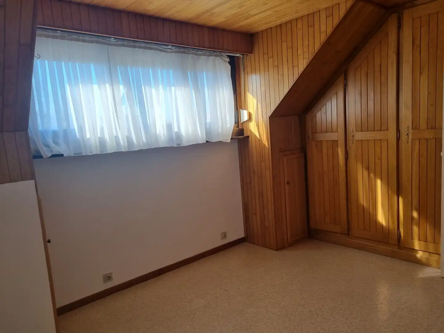 Charmante woning met zonnige tuin in bruisende omgeving. foto 6