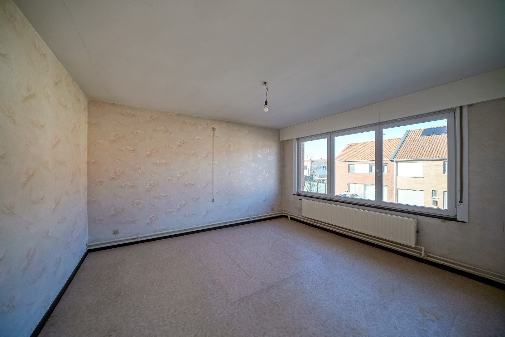 Halfopen woning te koop in de Mandelwijk te Oudenburg. foto 9
