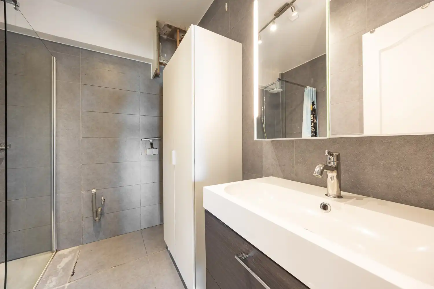 Ruim 2-slaapkamerappartement met prachtig uitzicht in Berchem foto 20