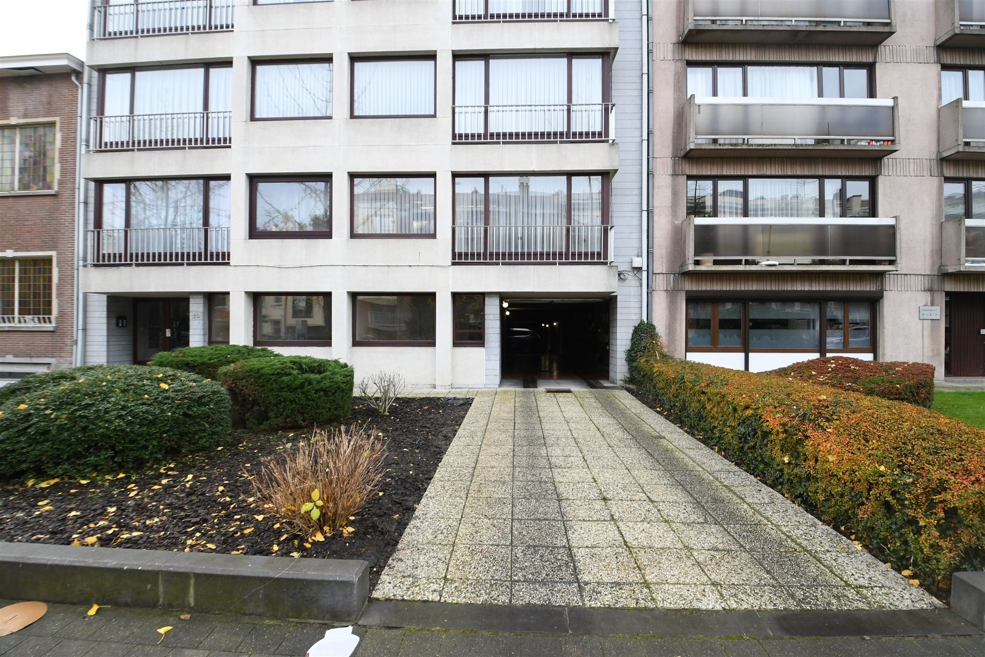 Autostaanplaats foto 3