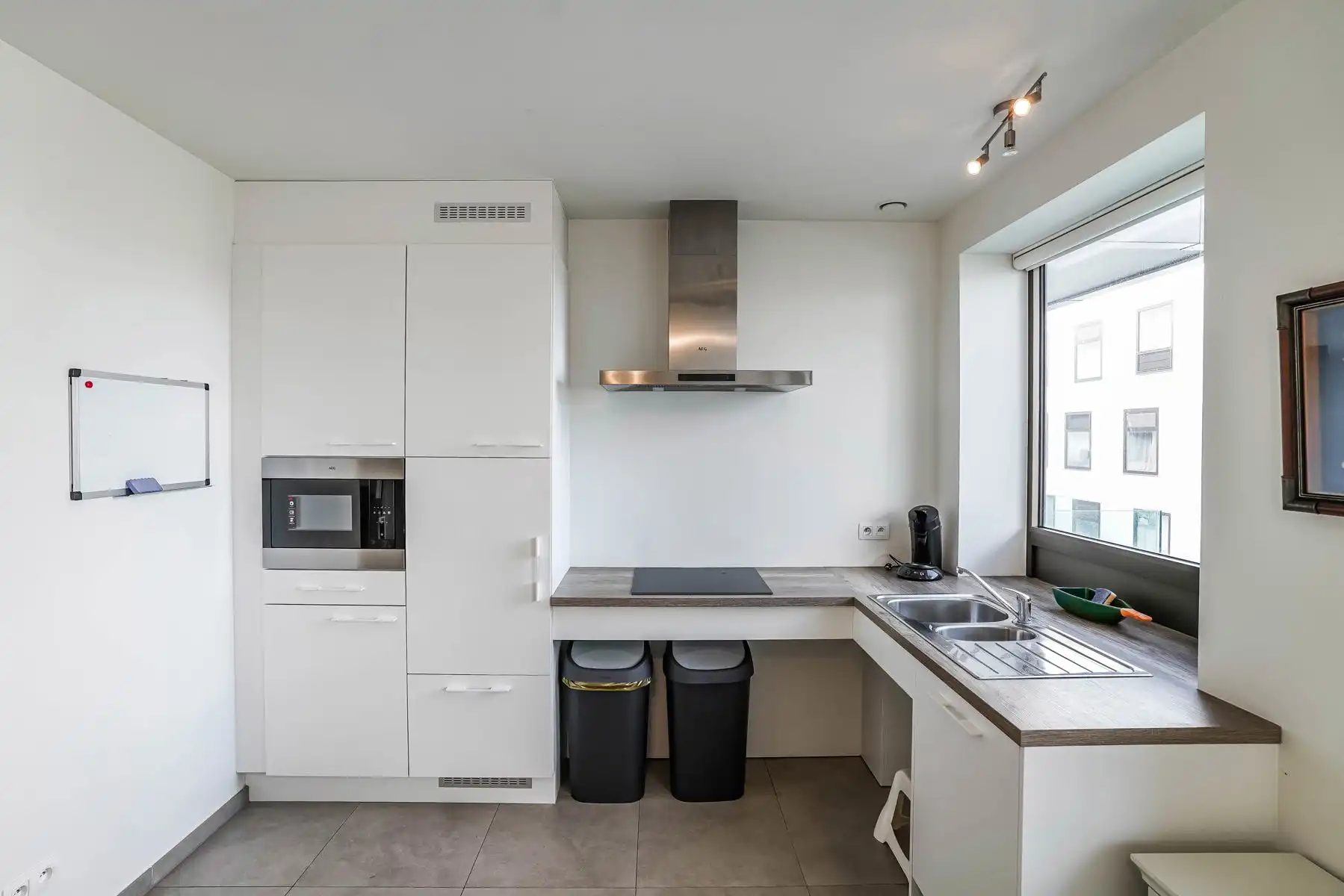 Stijlvolle assistentiewoning met terras in het centrum van Breendonk foto 10