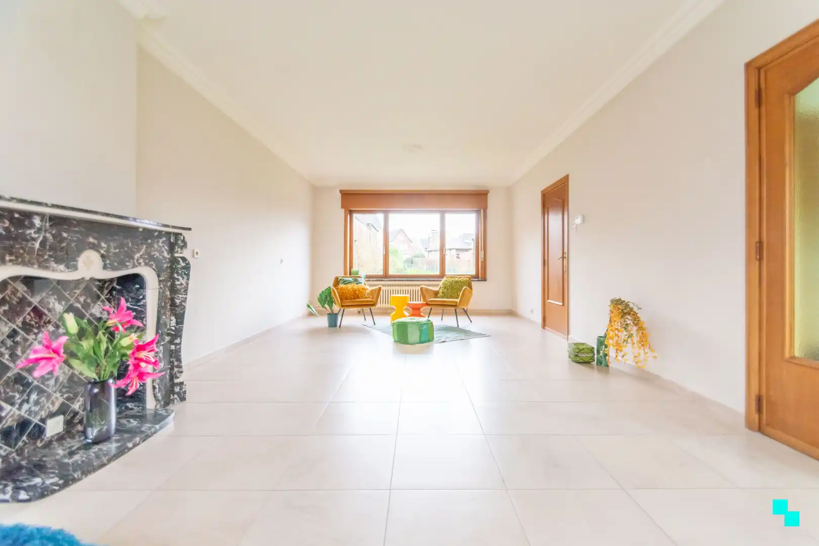 Lichtrijke woning te Balegem dorp foto 7