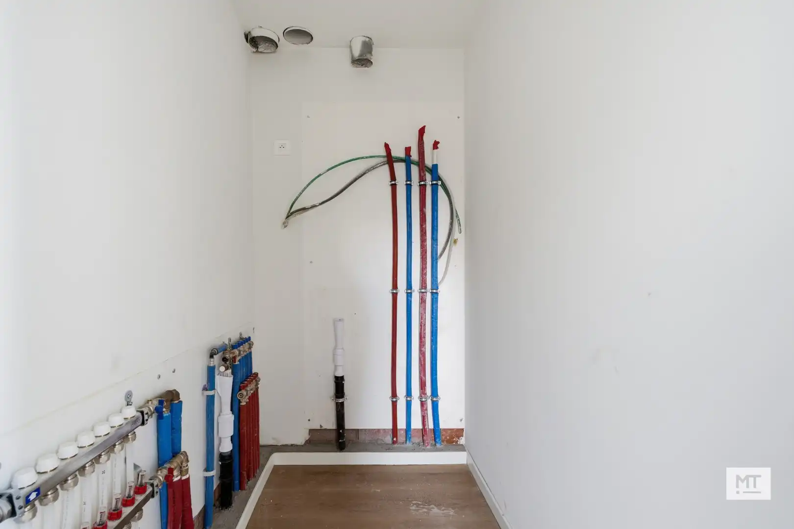 Alleenstaande nieuwbouwwoning met 3 slaapkamers, tuin en carport in Beselare foto 19