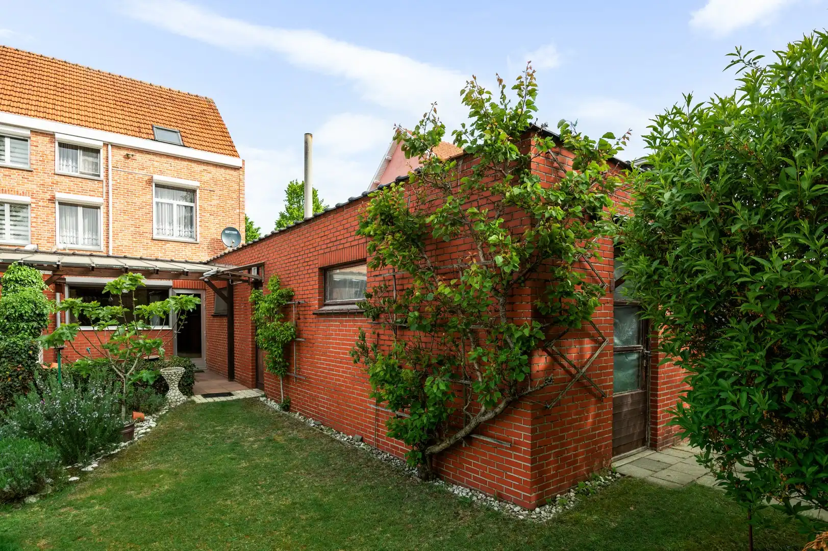 Woning met 4 slpk, garage en zuidgerichte tuin foto 23