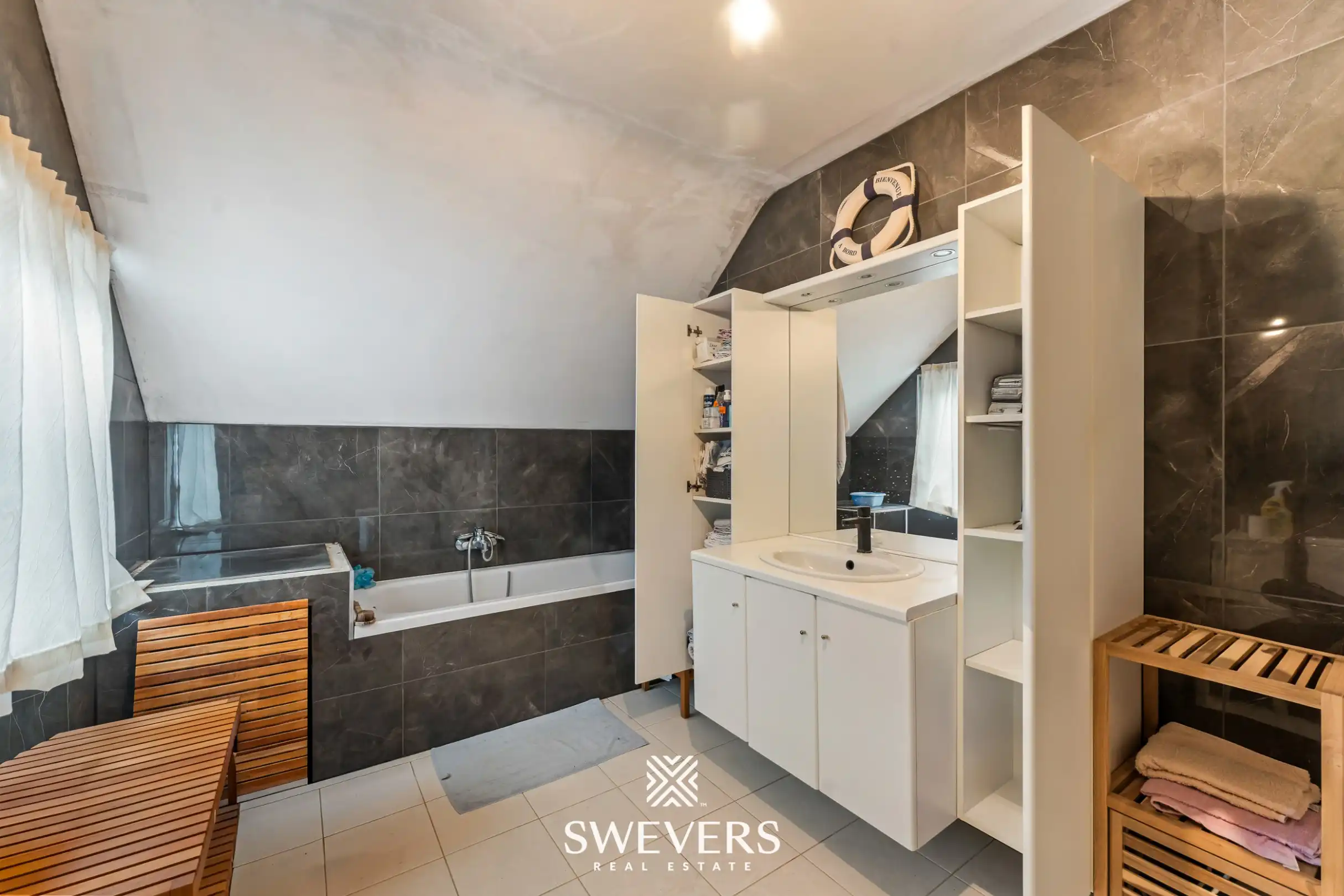 Ruime open bebouwing met praktijkruimte op 11a40ca in het hart van Paal foto 8